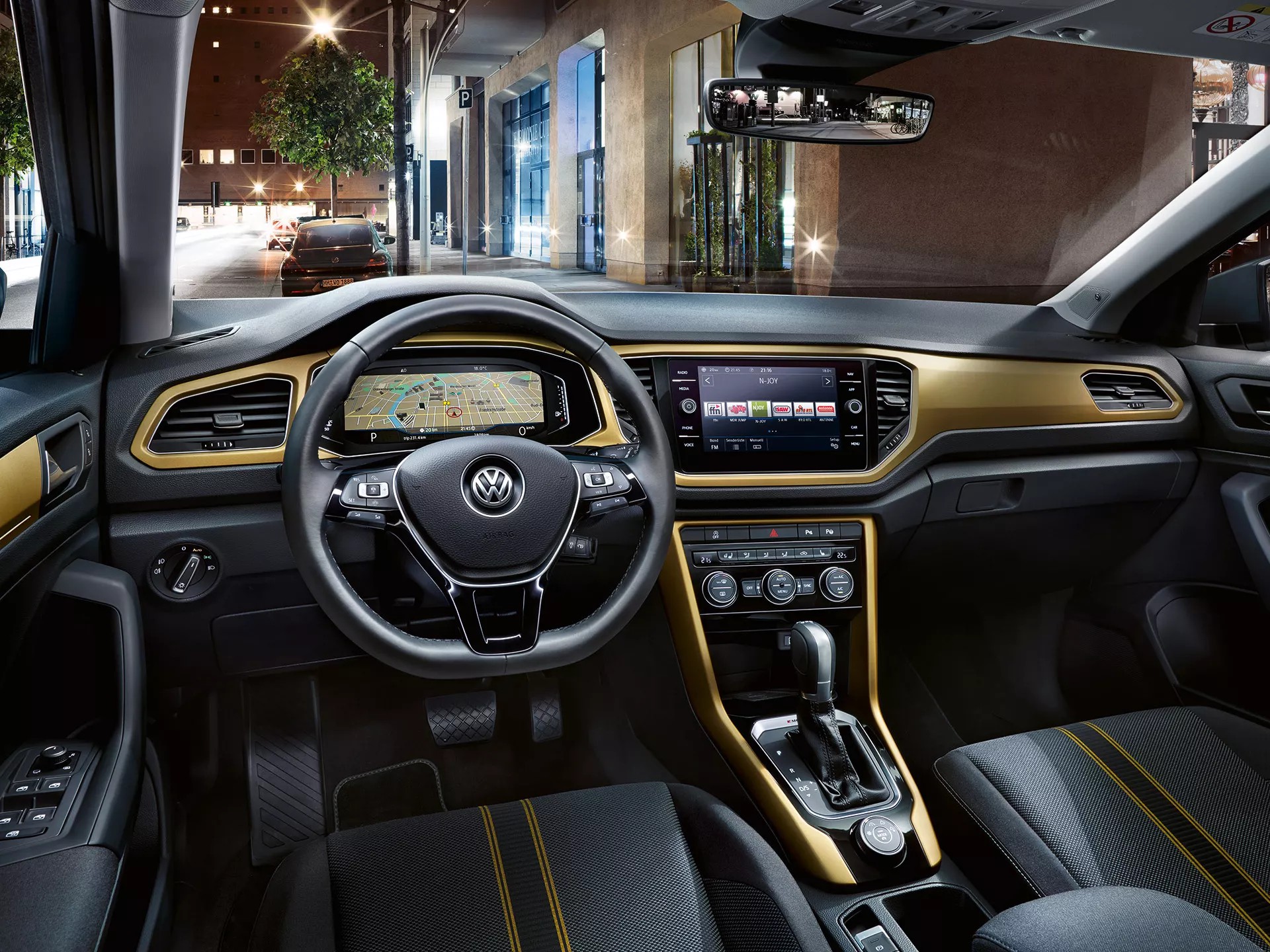 Volkswagen T Roc 4 (1)